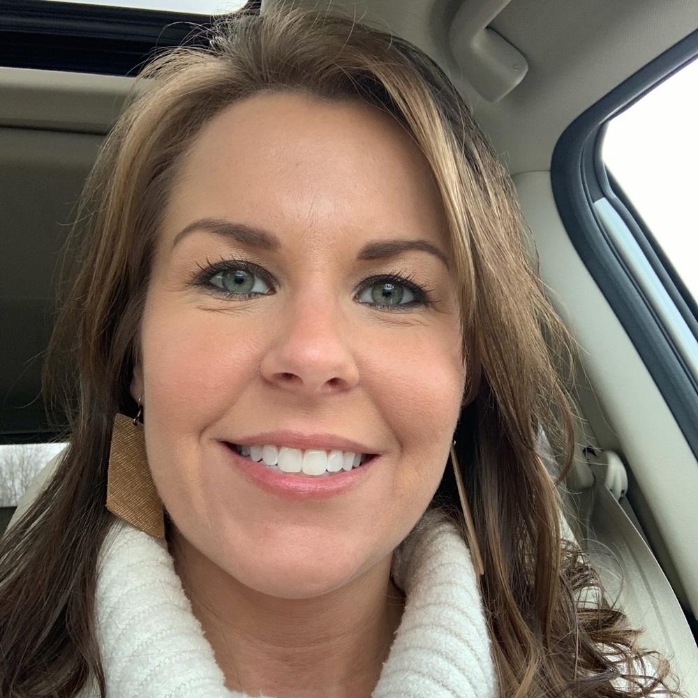 Meet your Posher, Amy